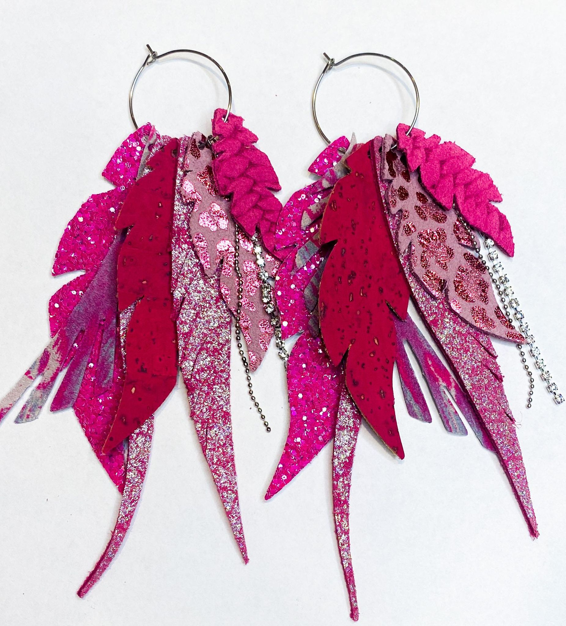 Sunvy Fashion Pink Feather Earrings Long Eardrop Dreamcatcher Set :  Amazon.in: Jewellery